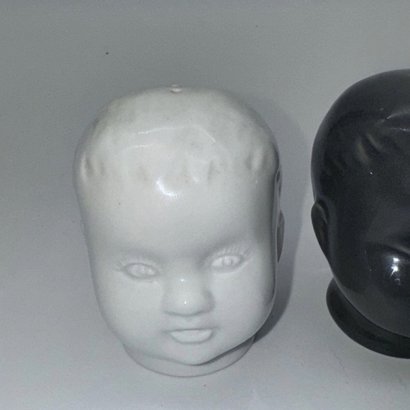 Baby Doll Head Salt & Pepper Shakers Gray White Accoutrements creepy goth decor - Picture 8 of 8